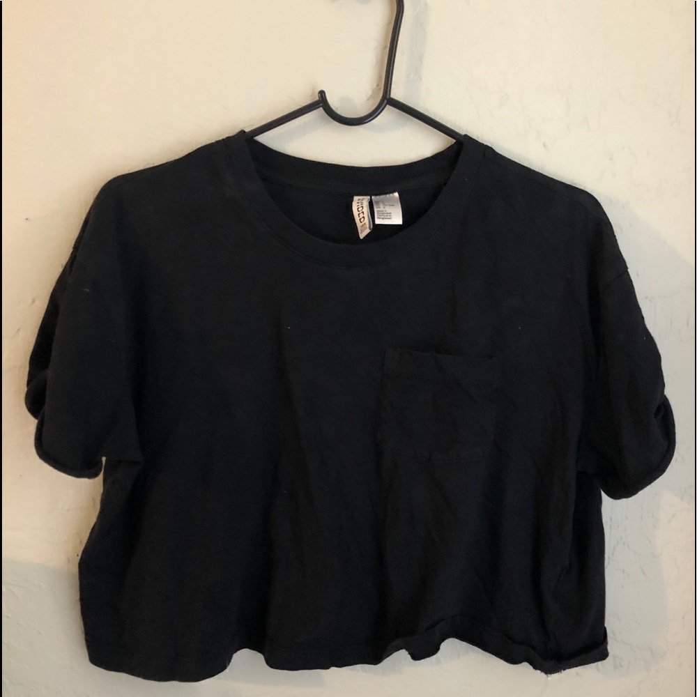 H&M crop top with pocket